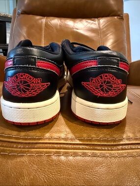 Jordan Low-Top Sneakers in Black and Red